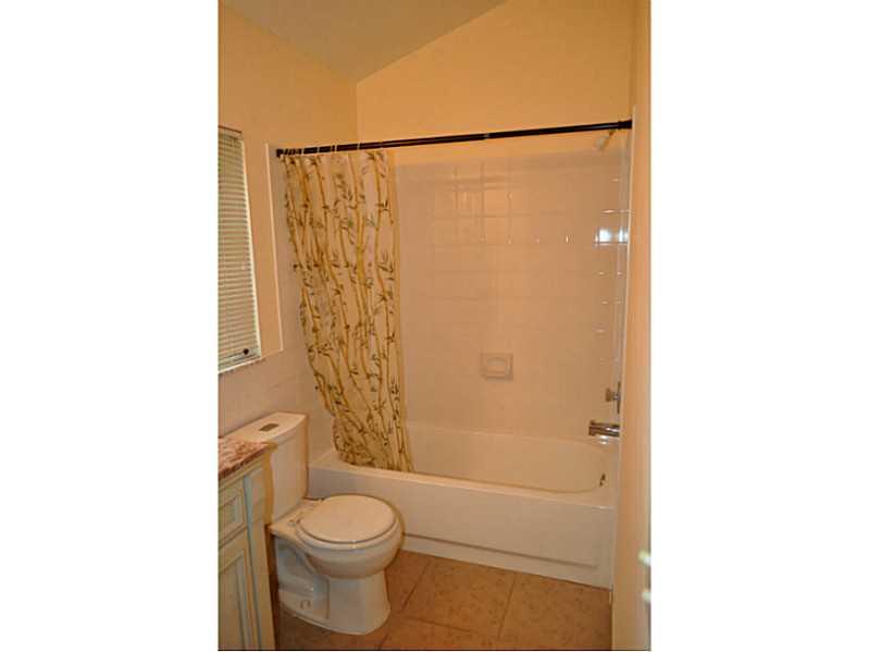 OMEGA VILLAS 2 CONDO - Residential Lease