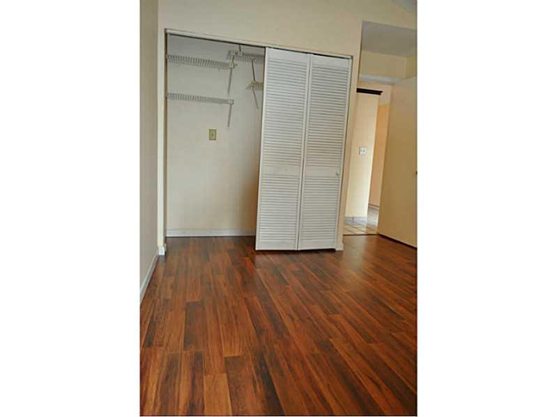 OMEGA VILLAS 2 CONDO - Residential Lease