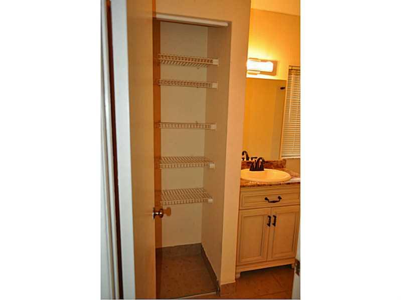 OMEGA VILLAS 2 CONDO - Residential Lease