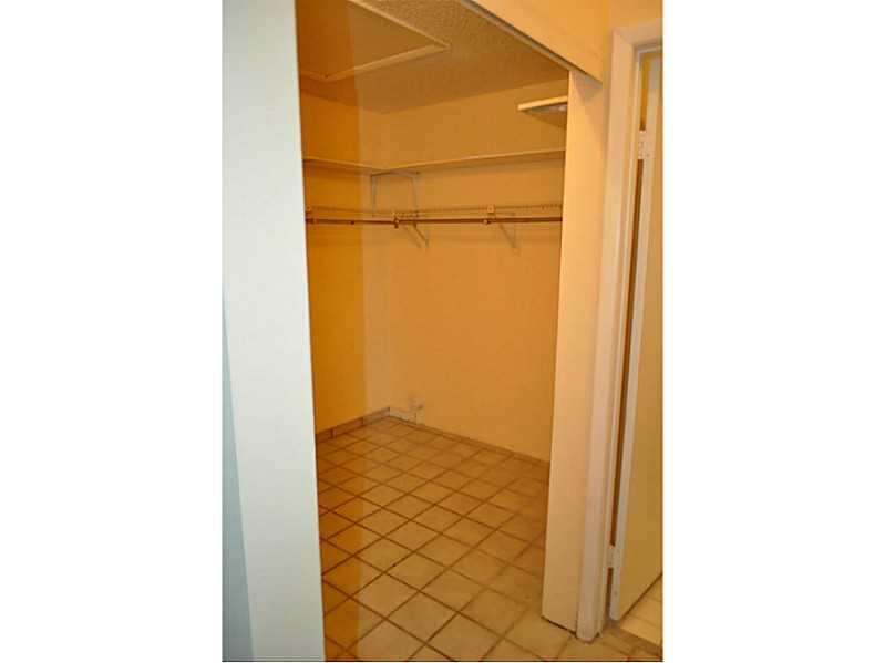 OMEGA VILLAS 2 CONDO - Residential Lease