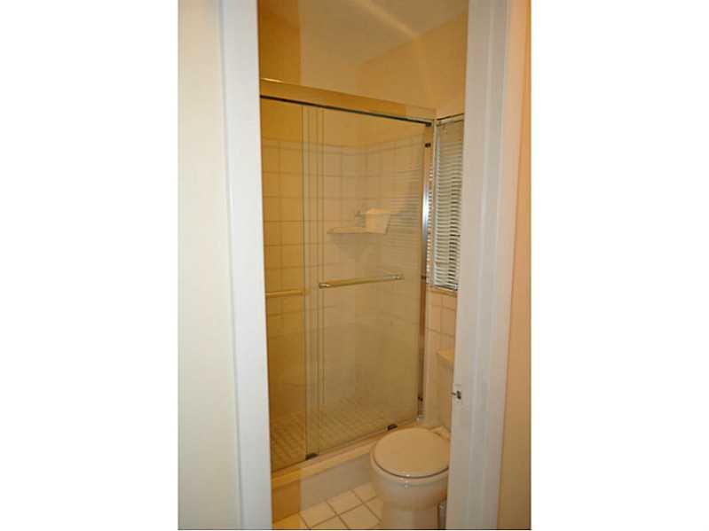 OMEGA VILLAS 2 CONDO - Residential Lease