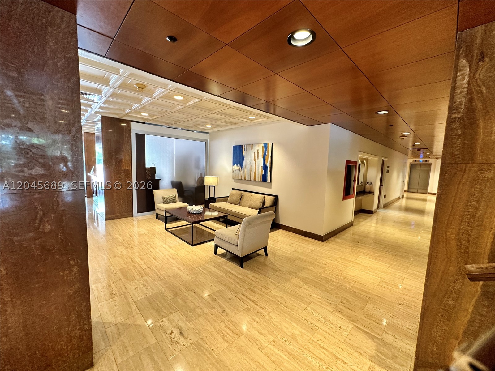 BRICKELL BAY CLUB CONDO - Residential Lease