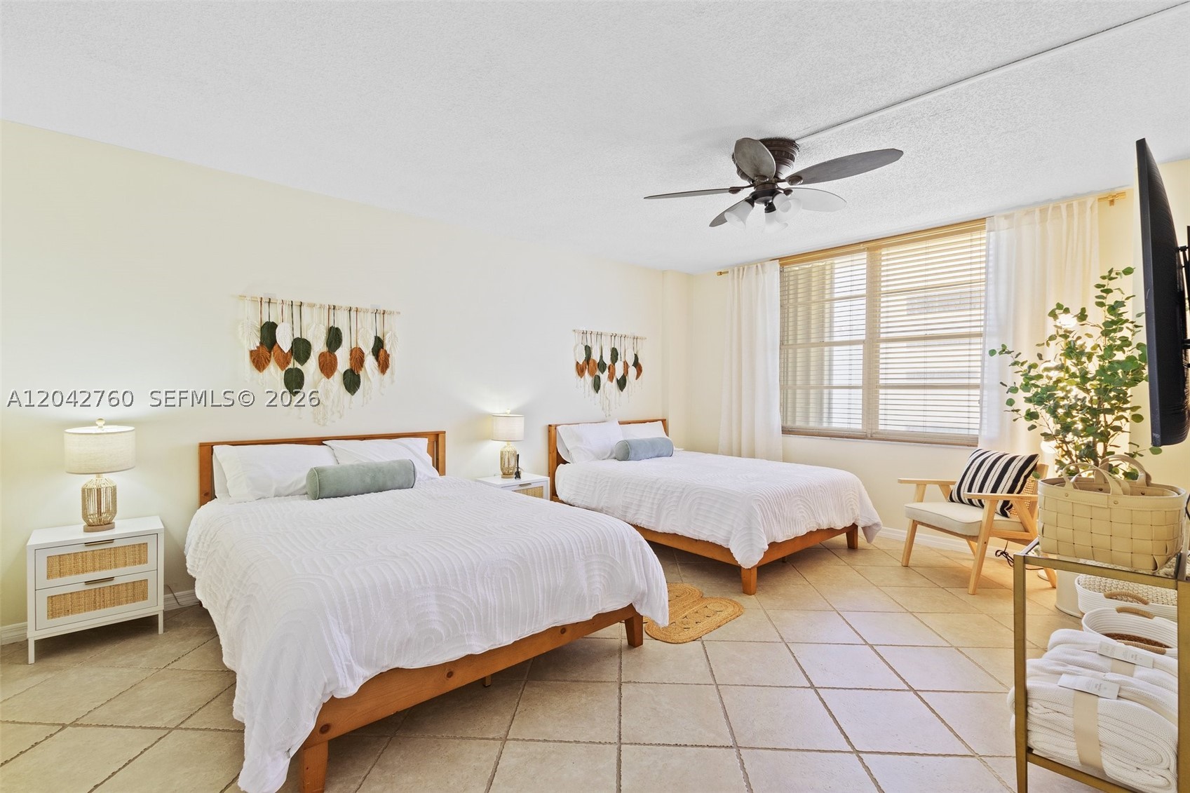 SEA AIR TOWERS CONDO - Residential