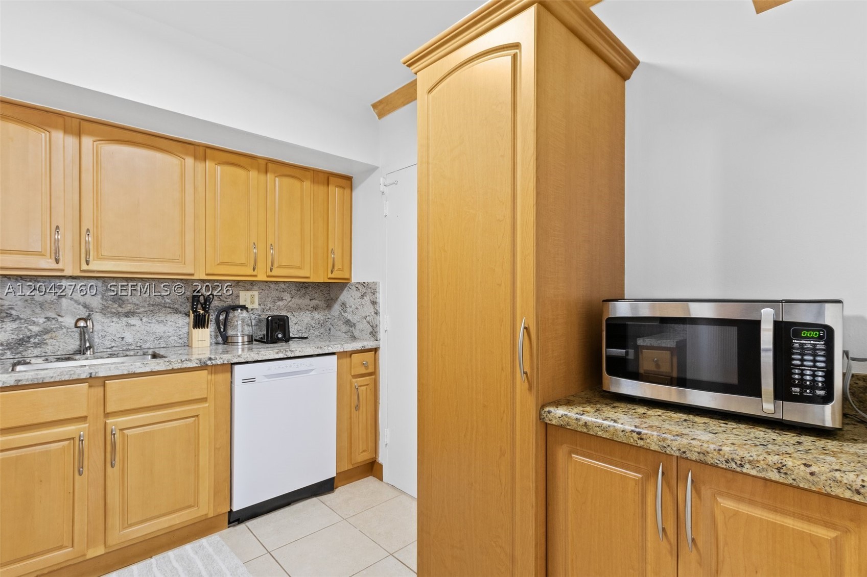 SEA AIR TOWERS CONDO - Residential