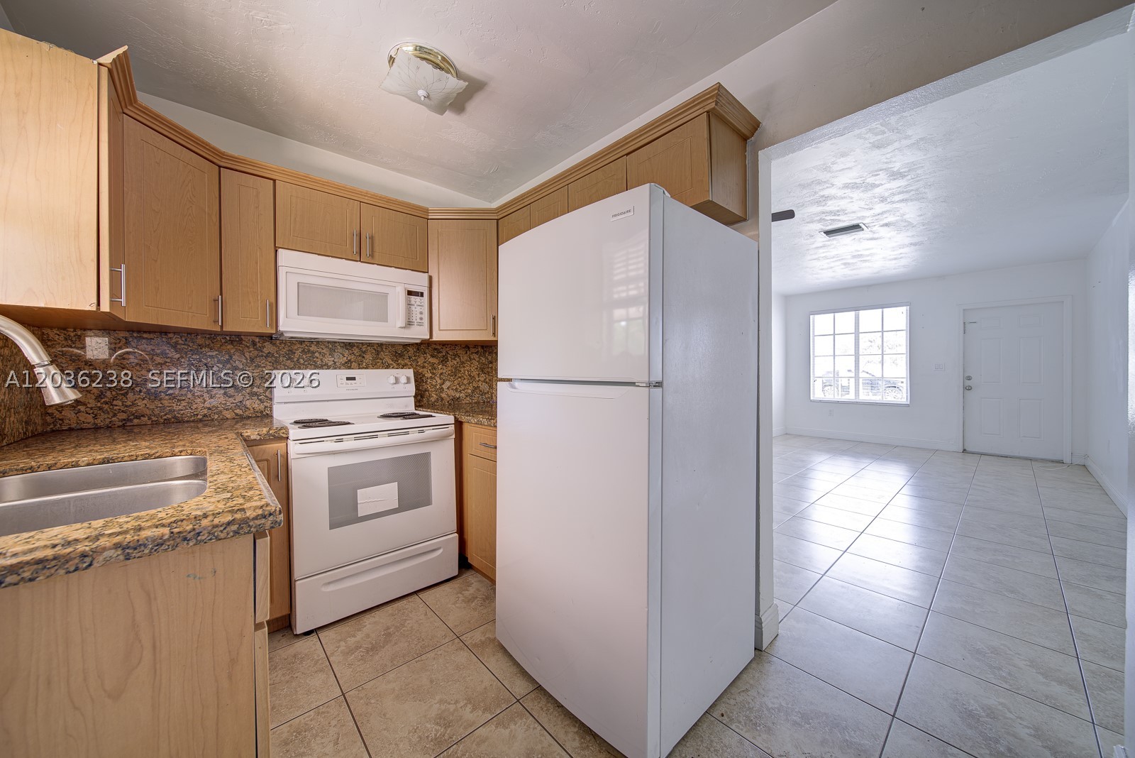 SWEETWATER GROVES .14 AC - Residential Income