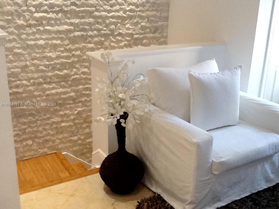 AVENTI AT AVENTURA CONDO - Residential Lease