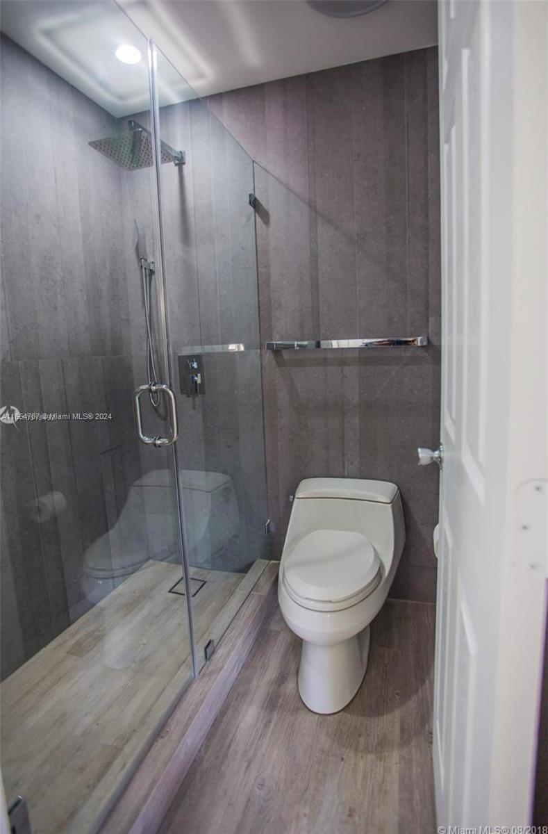 AVENTI AT AVENTURA CONDO - Residential Lease