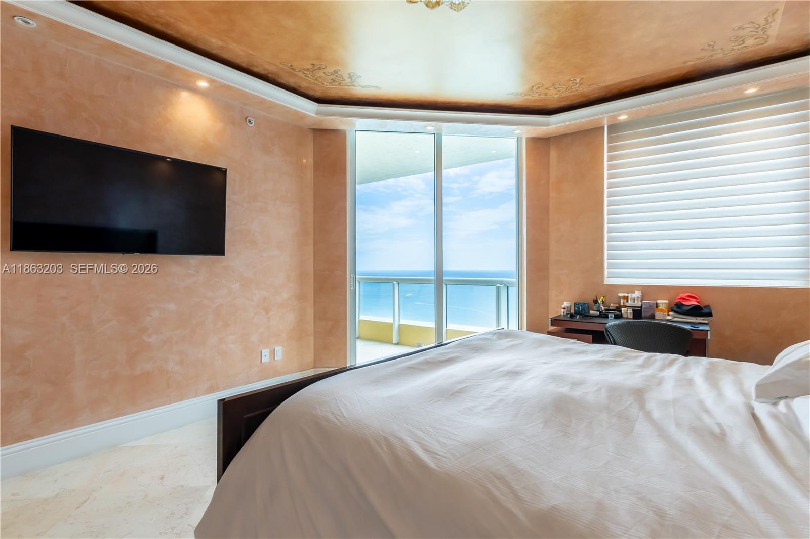 ACQUALINA OCEAN RESIDENCE - Residential