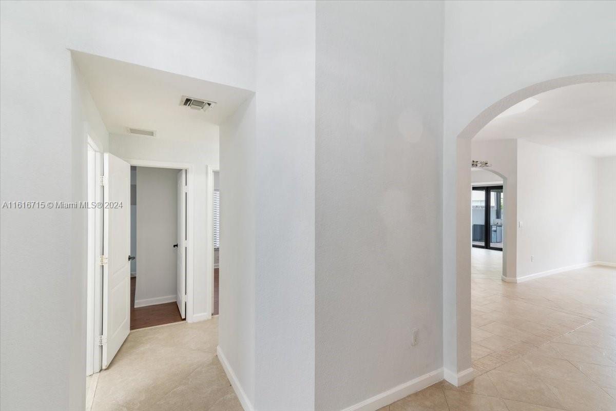 EFM ESTATES SECTIONS TWO - Residential Lease