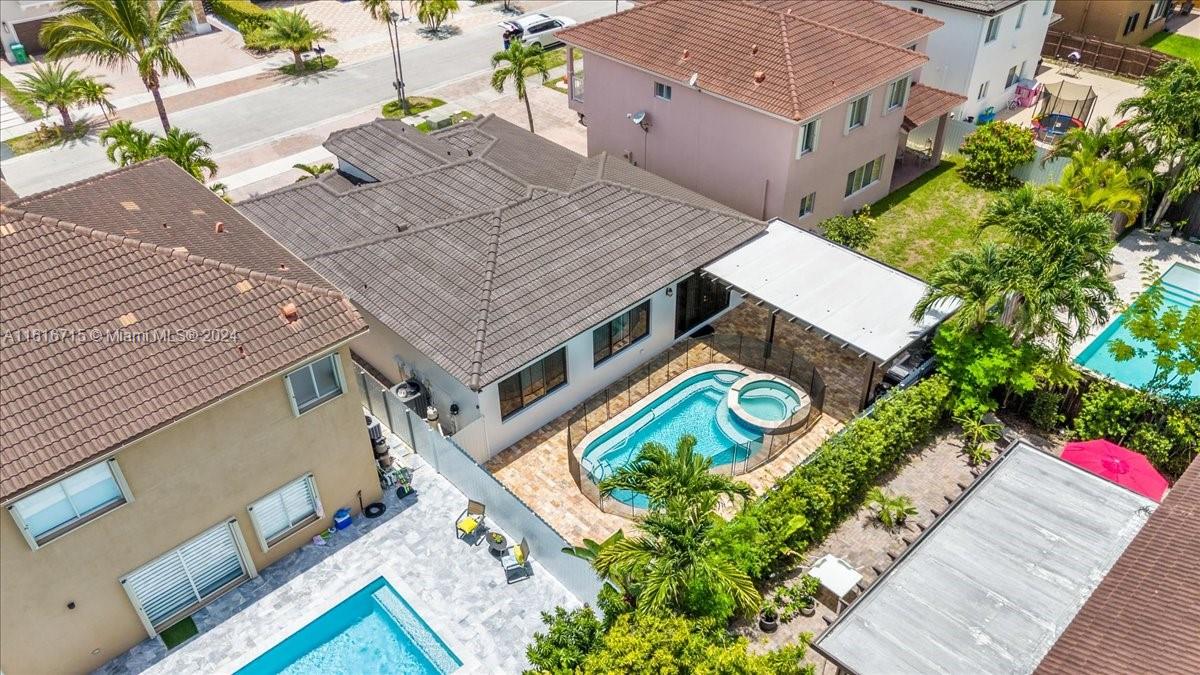 EFM ESTATES SECTIONS TWO - Residential Lease