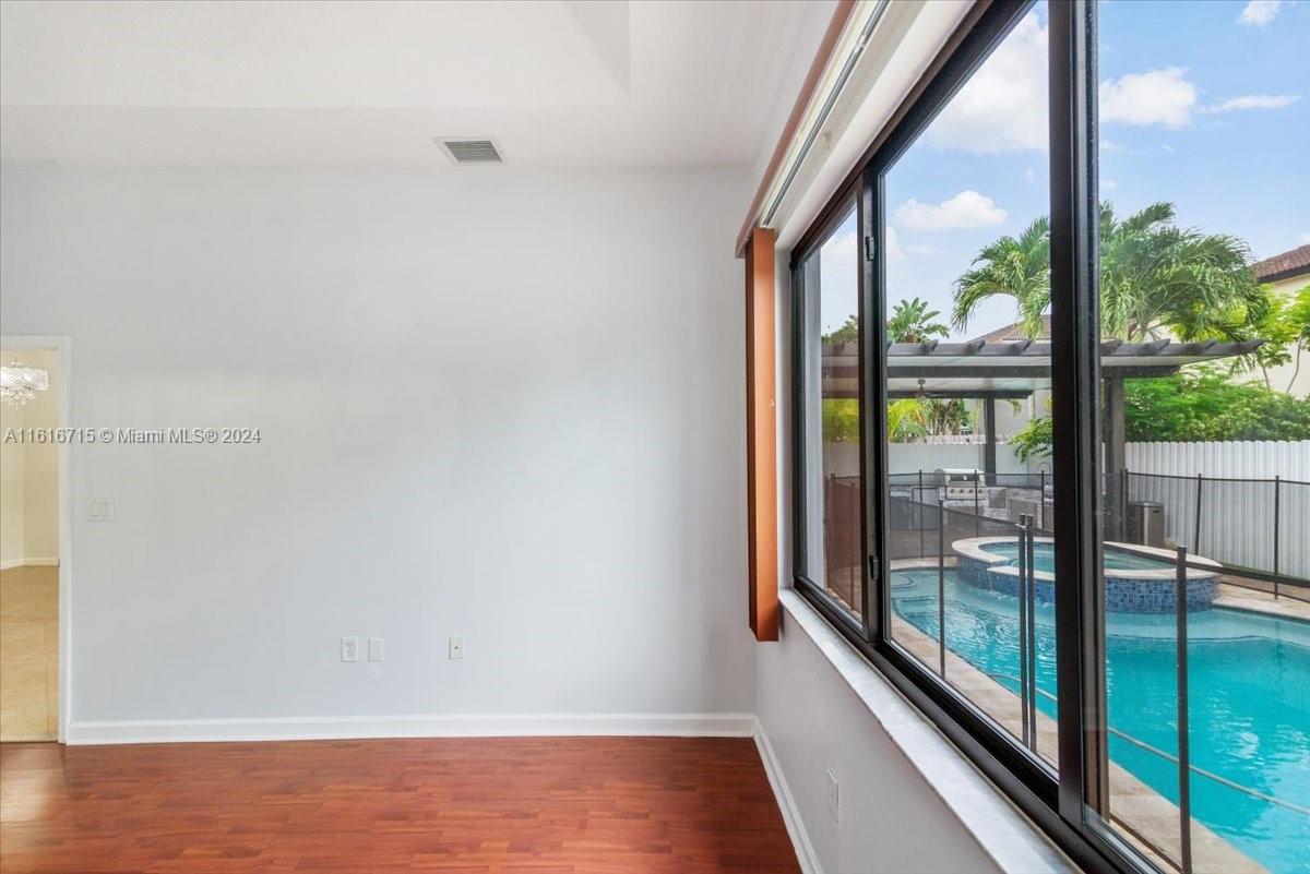 EFM ESTATES SECTIONS TWO - Residential Lease
