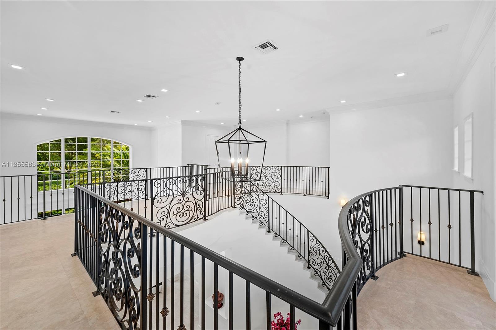 HELMS COUNTRY ESTATES RE- - Residential