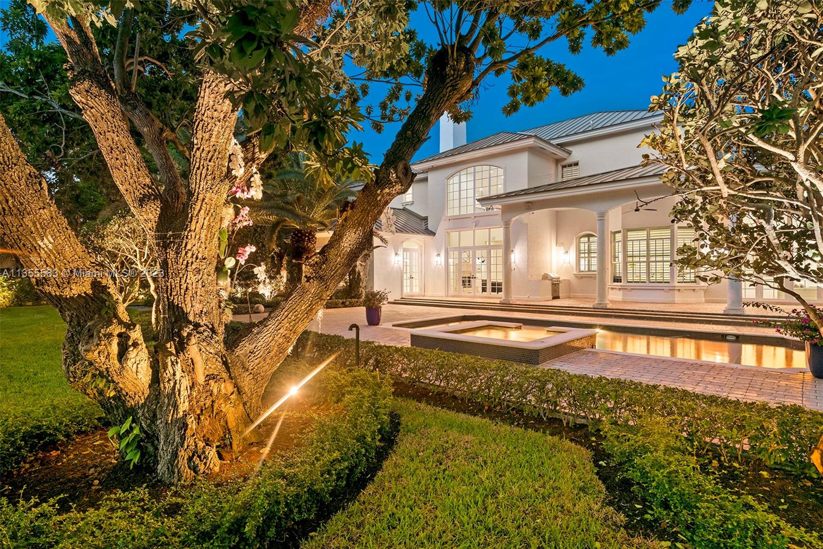 HELMS COUNTRY ESTATES RE- - Residential