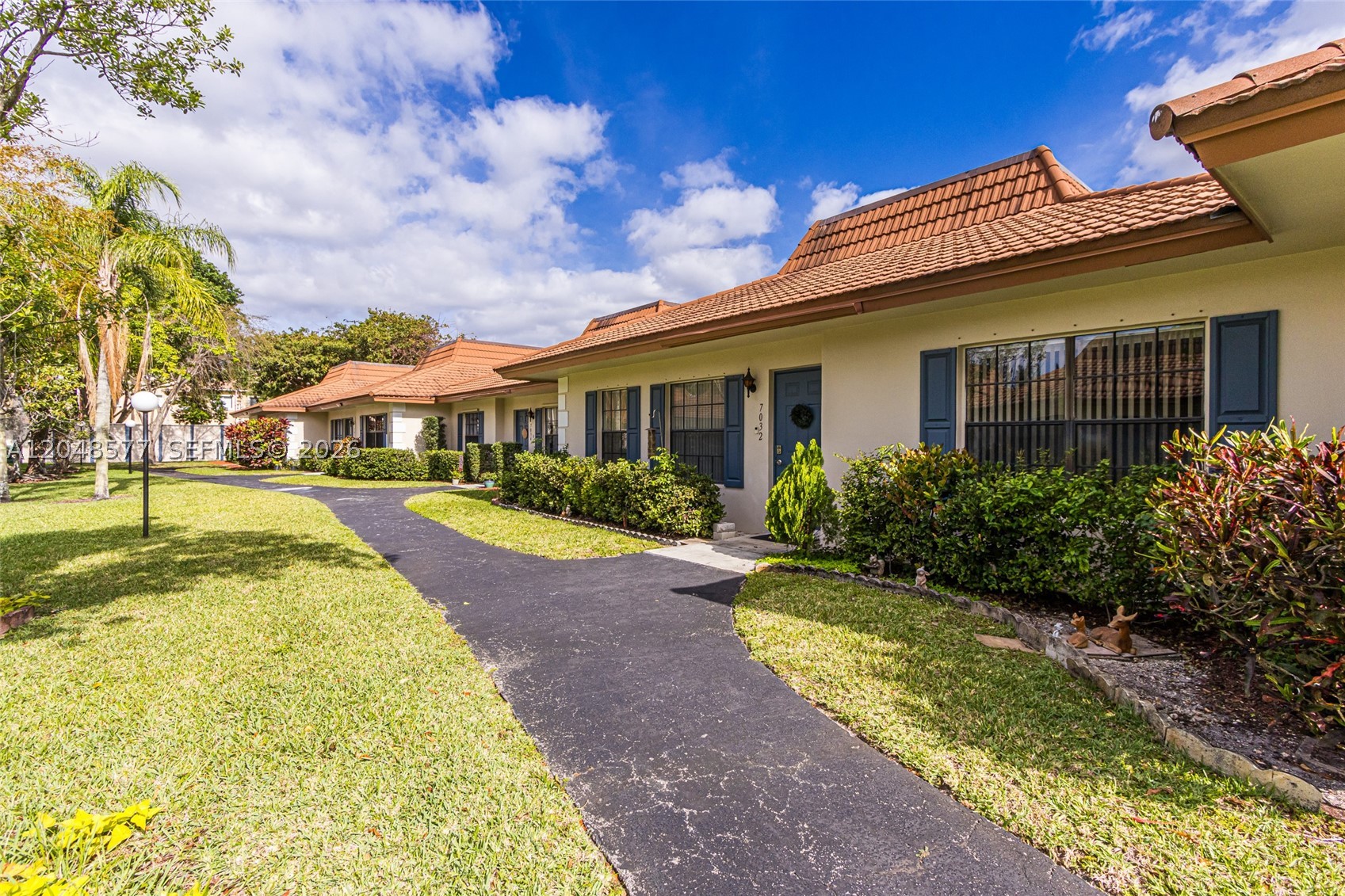 NOVA VILLAS CONDOMINIUM 6 - Residential