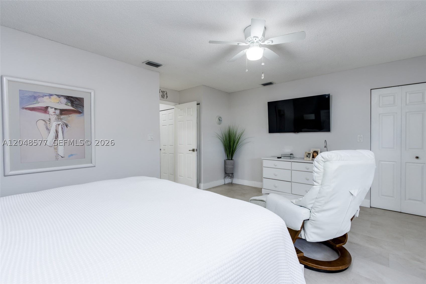NOVA VILLAS CONDOMINIUM 6 - Residential