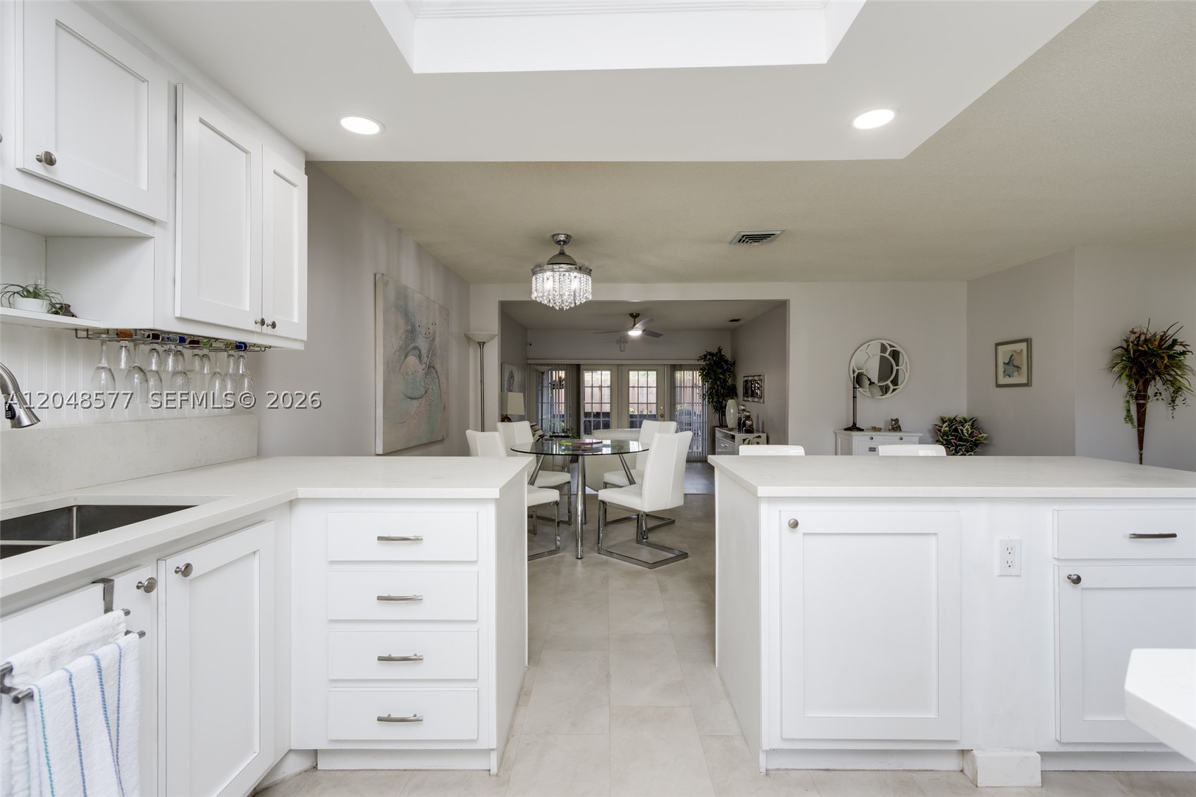NOVA VILLAS CONDOMINIUM 6 - Residential