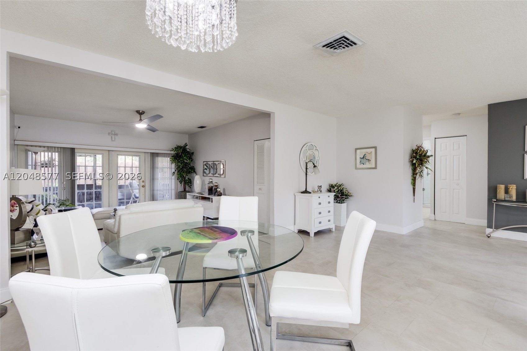 NOVA VILLAS CONDOMINIUM 6 - Residential