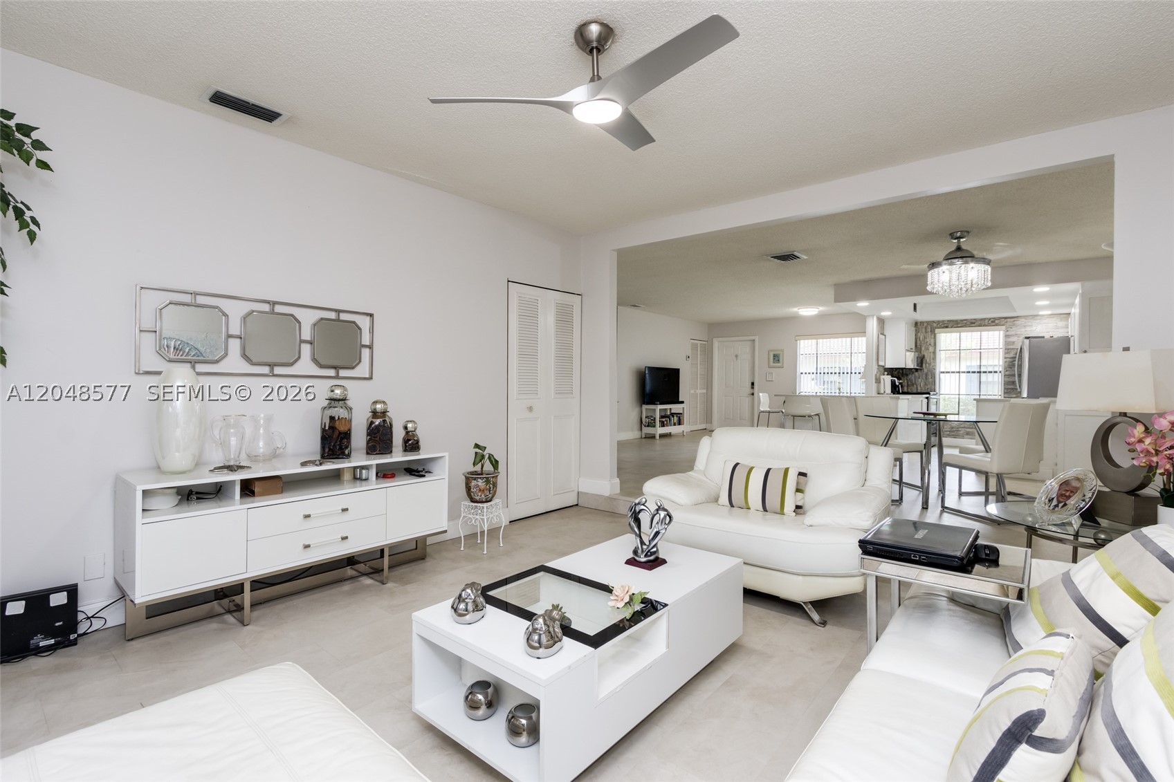 NOVA VILLAS CONDOMINIUM 6 - Residential