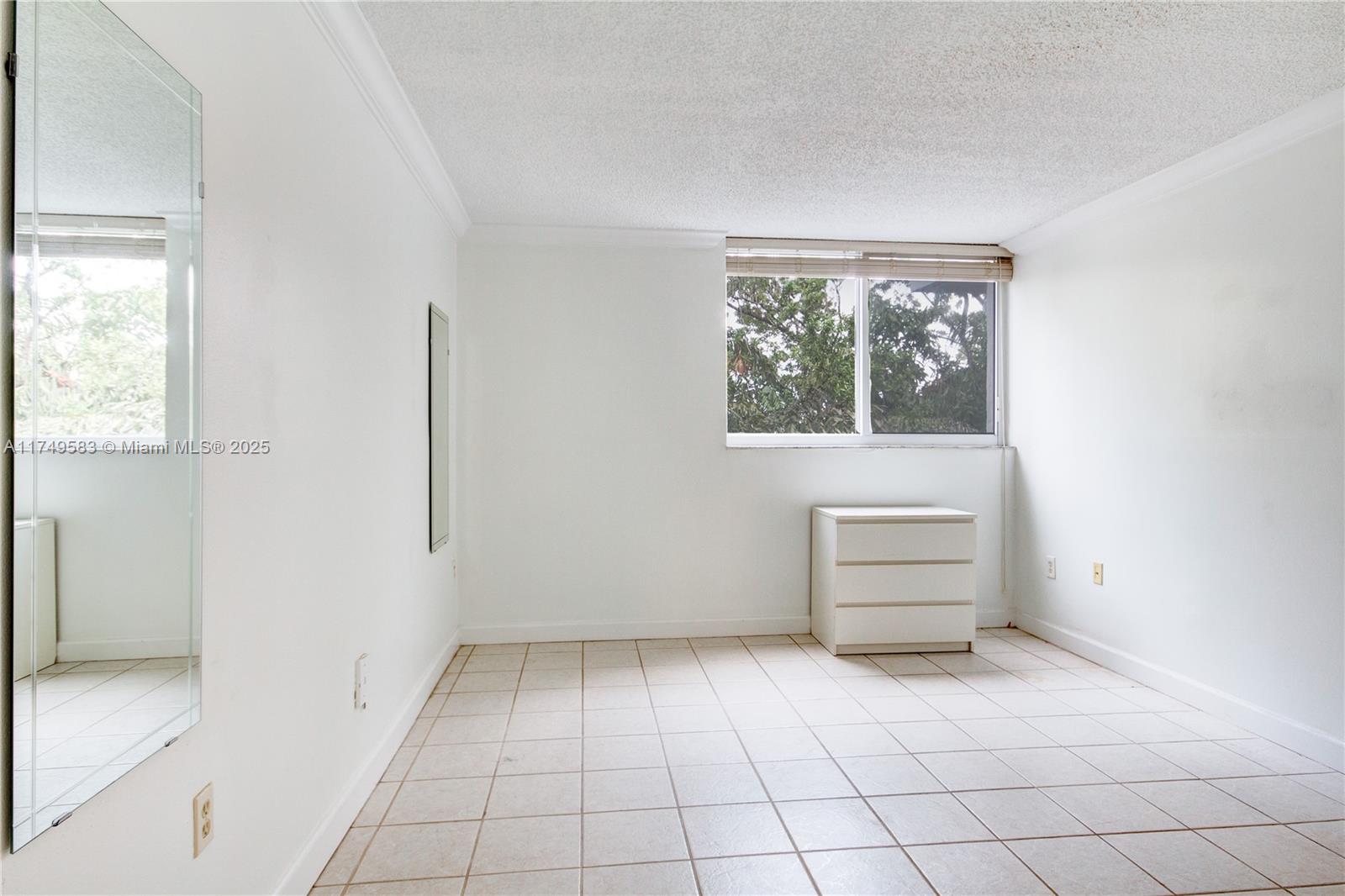 WEST BAY GARDENS CONDO - Residential Lease