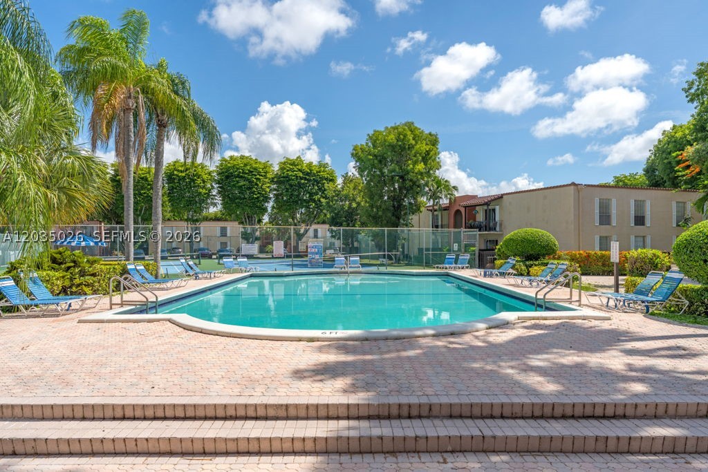 SPANISH TRACE CONDO - Residential Lease