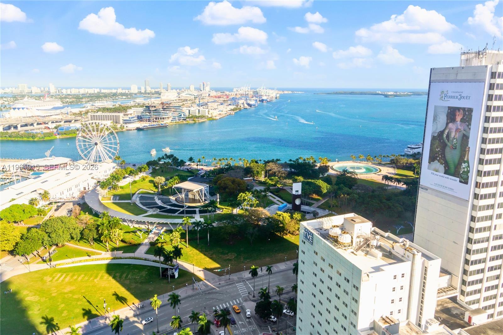 VIZCAYNE SOUTH CONDO - Residential