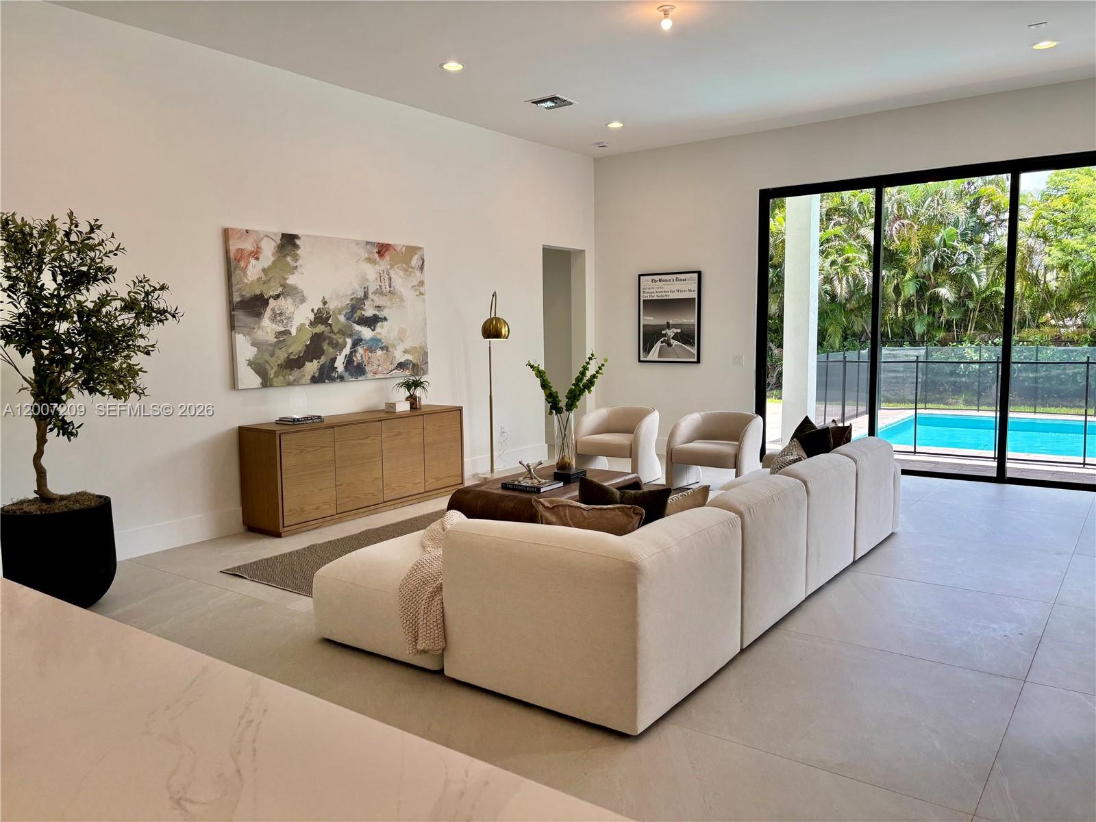 FLAMINGO RANCH ESTATES - Residential