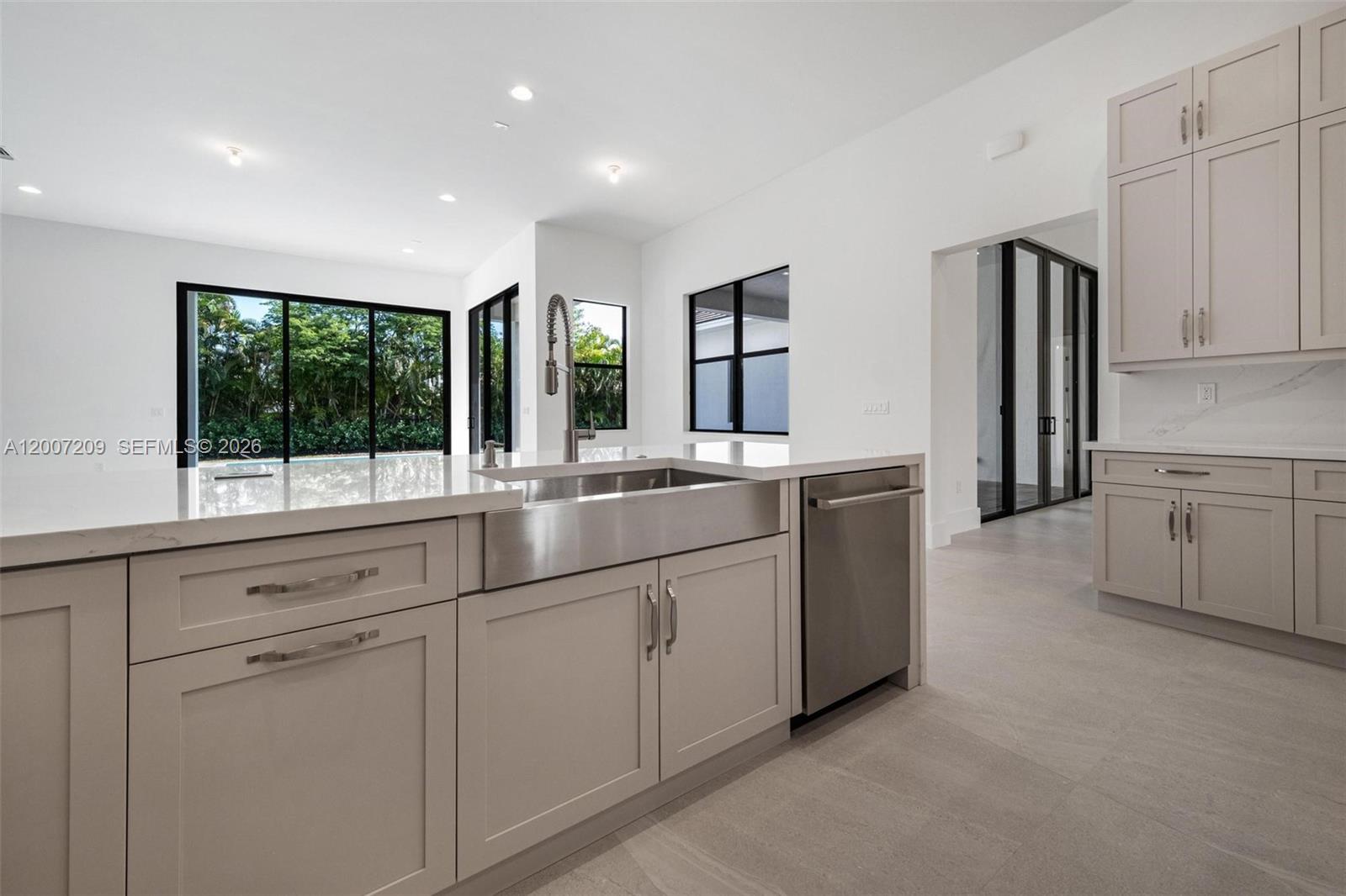 FLAMINGO RANCH ESTATES - Residential