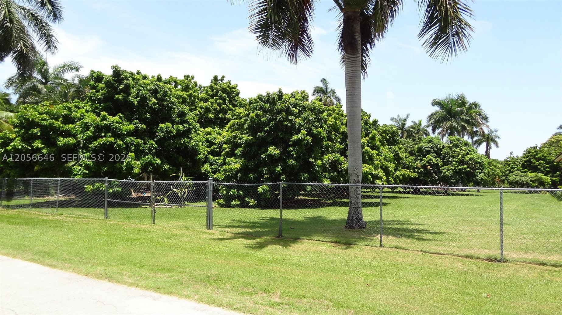 BISC GARDENS SEC A - Land