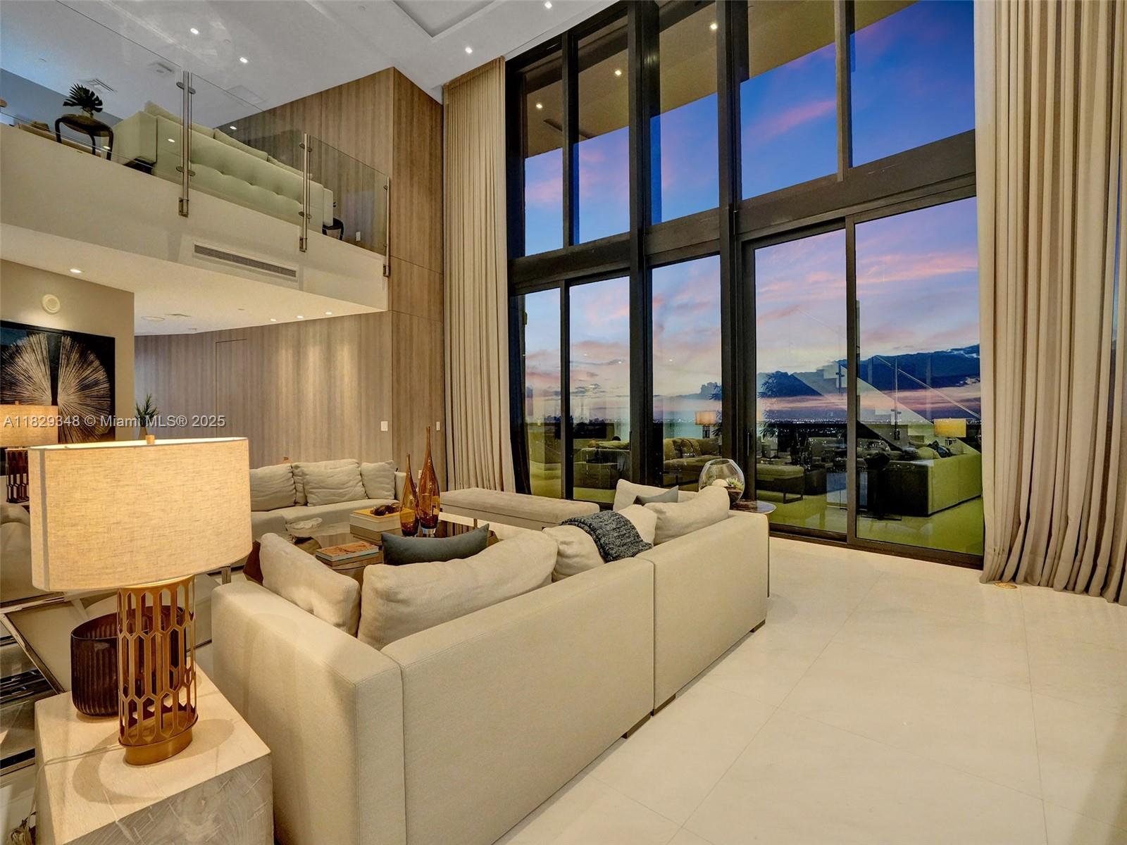 18555 COLLINS AVENUE COND - Residential
