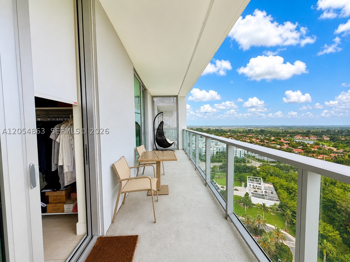 METROPICA NORTH TOWER ONE - Residential