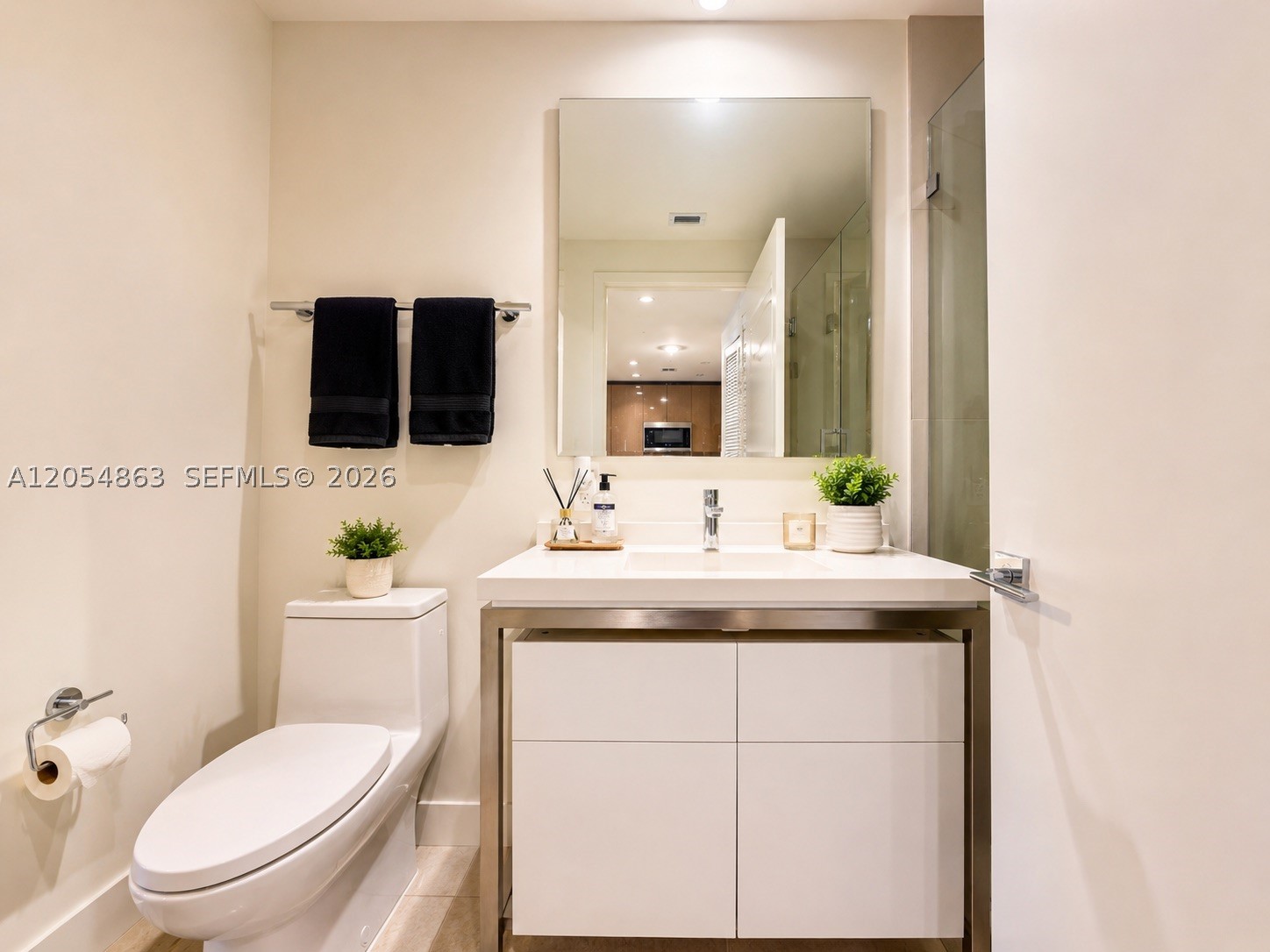 METROPICA NORTH TOWER ONE - Residential