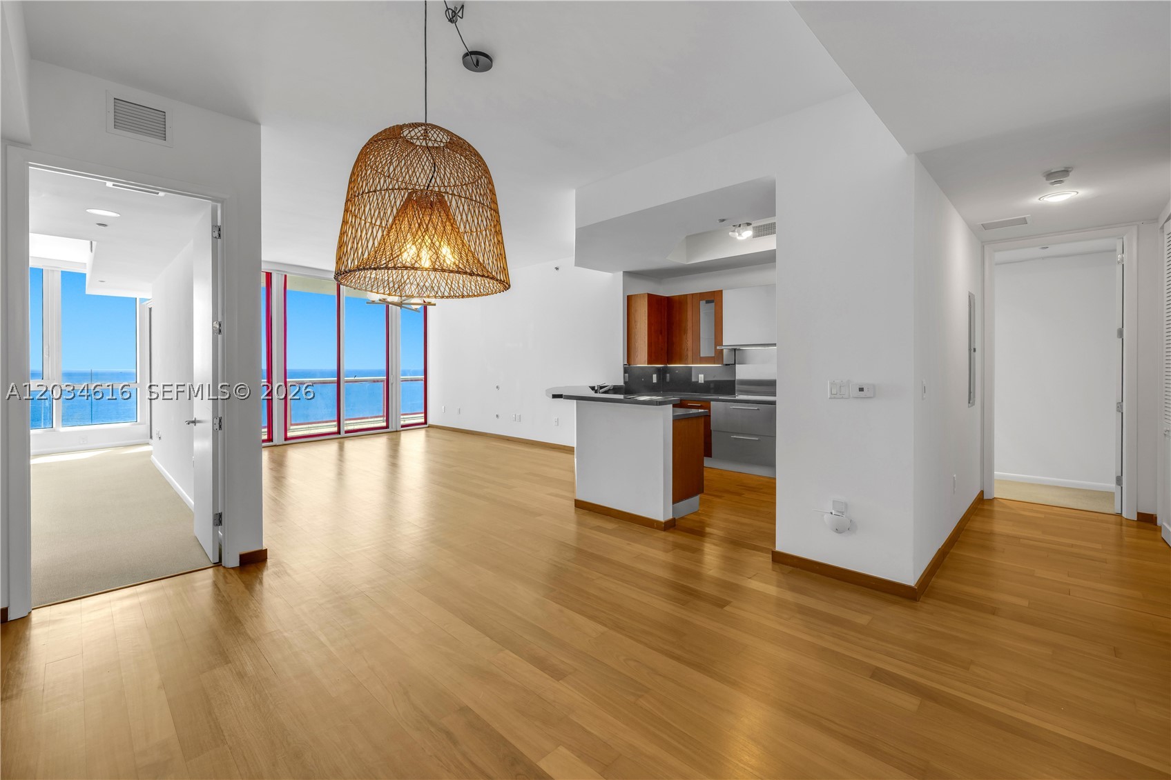 CONTINUUM ON SOUTH BEACH - Residential Lease