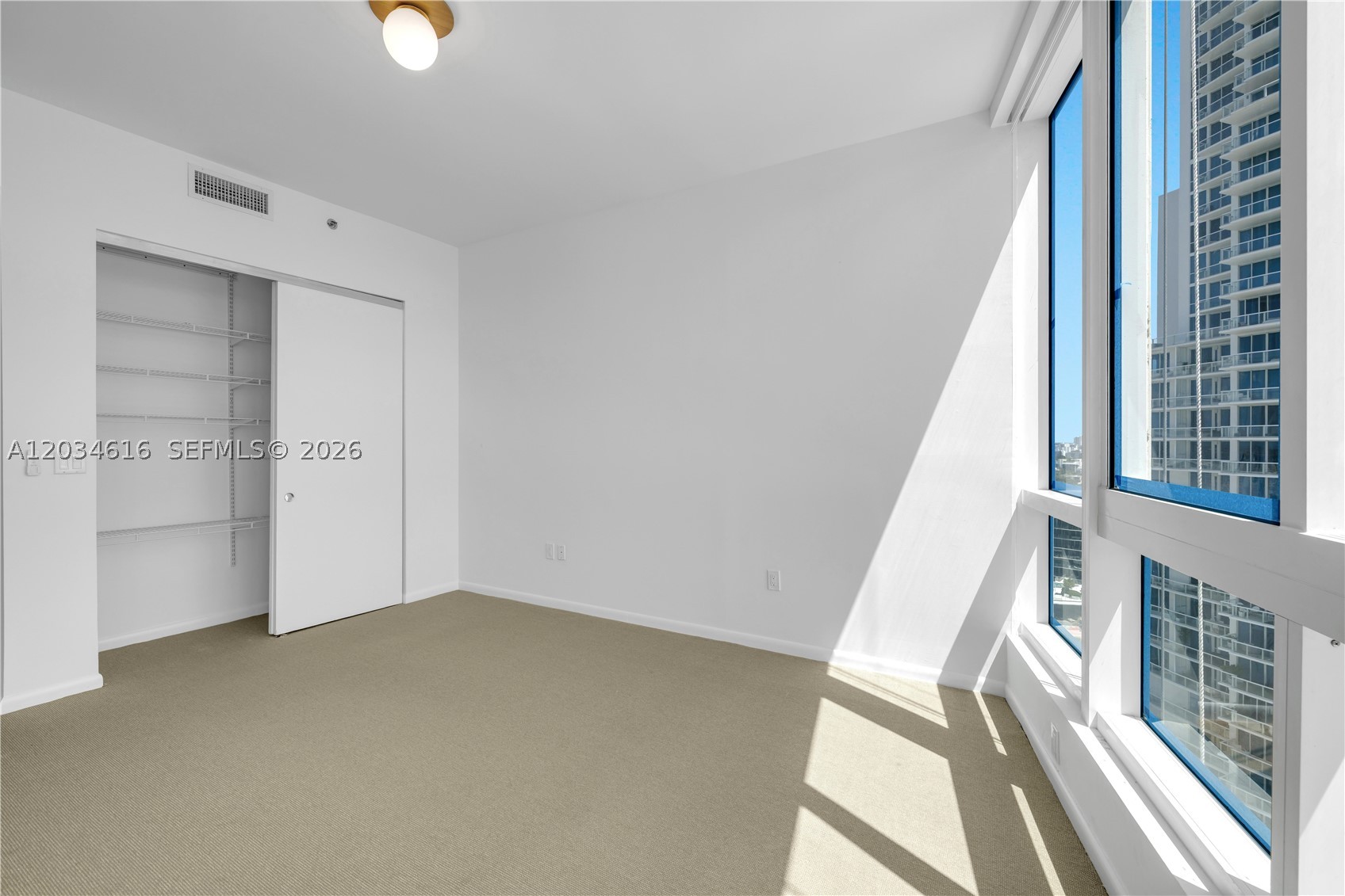 CONTINUUM ON SOUTH BEACH - Residential Lease