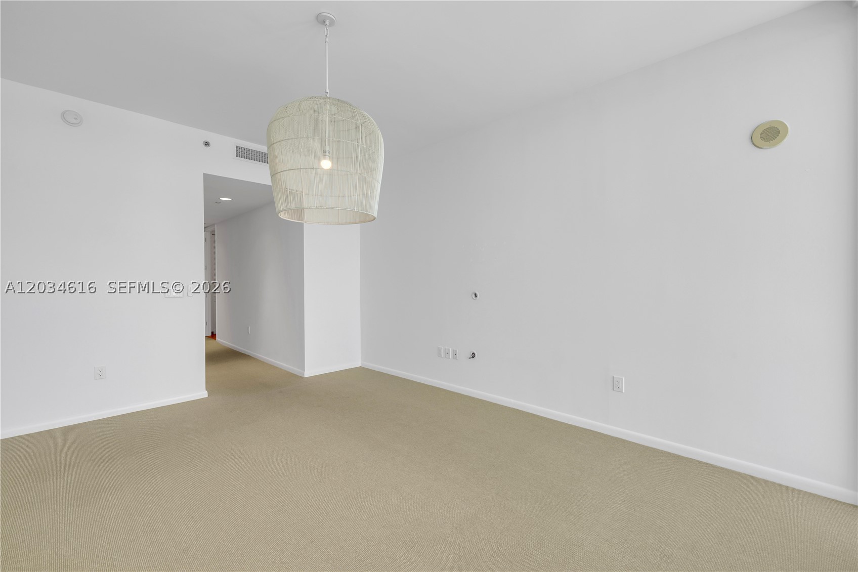 CONTINUUM ON SOUTH BEACH - Residential Lease