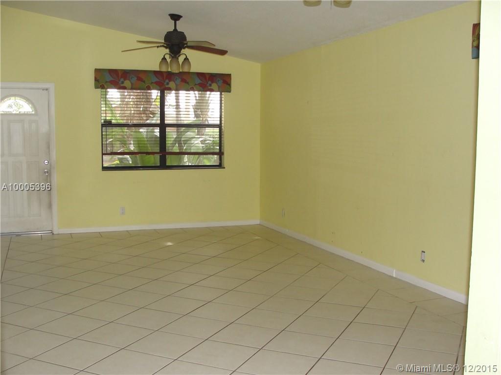 Waterview Isles 99-15 B - Residential Lease
