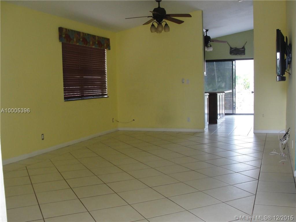 Waterview Isles 99-15 B - Residential Lease