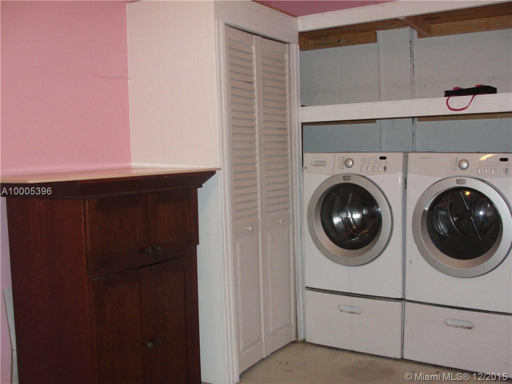 Waterview Isles 99-15 B - Residential Lease