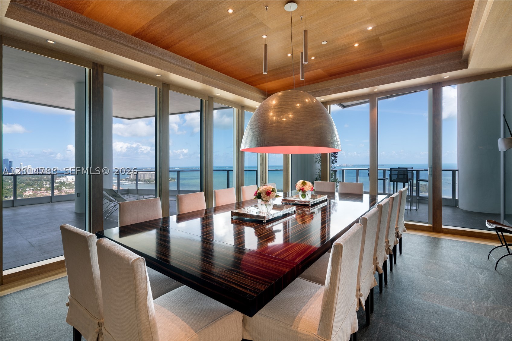 GROVENOR HOUSE CONDO - Residential