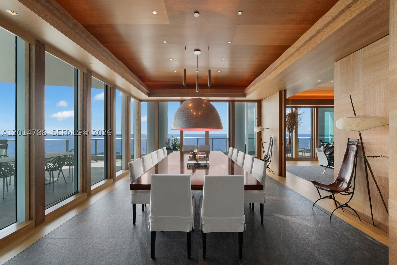 GROVENOR HOUSE CONDO - Residential
