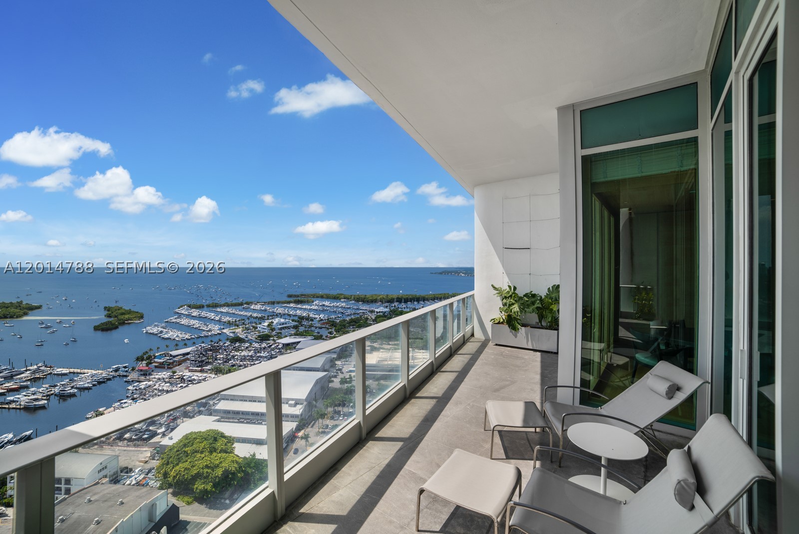 GROVENOR HOUSE CONDO - Residential