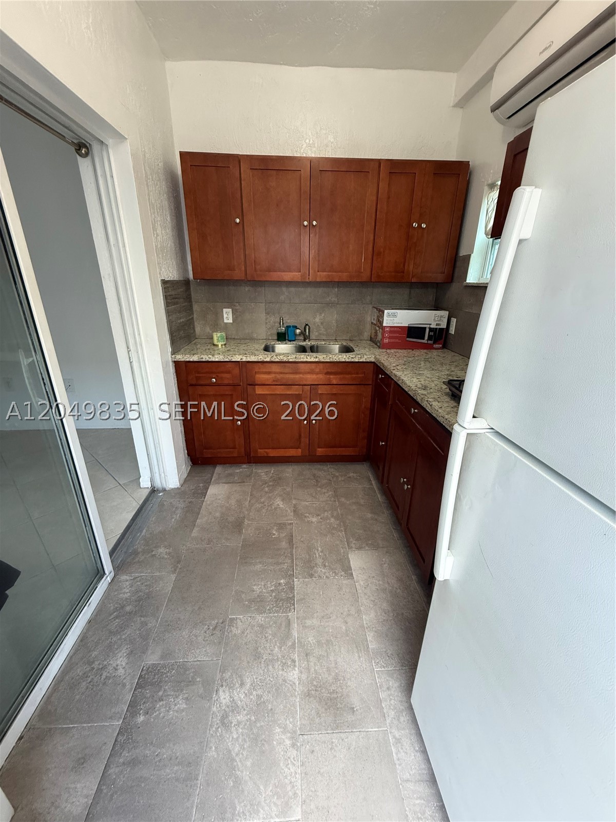 HERFA SUB - Residential Lease