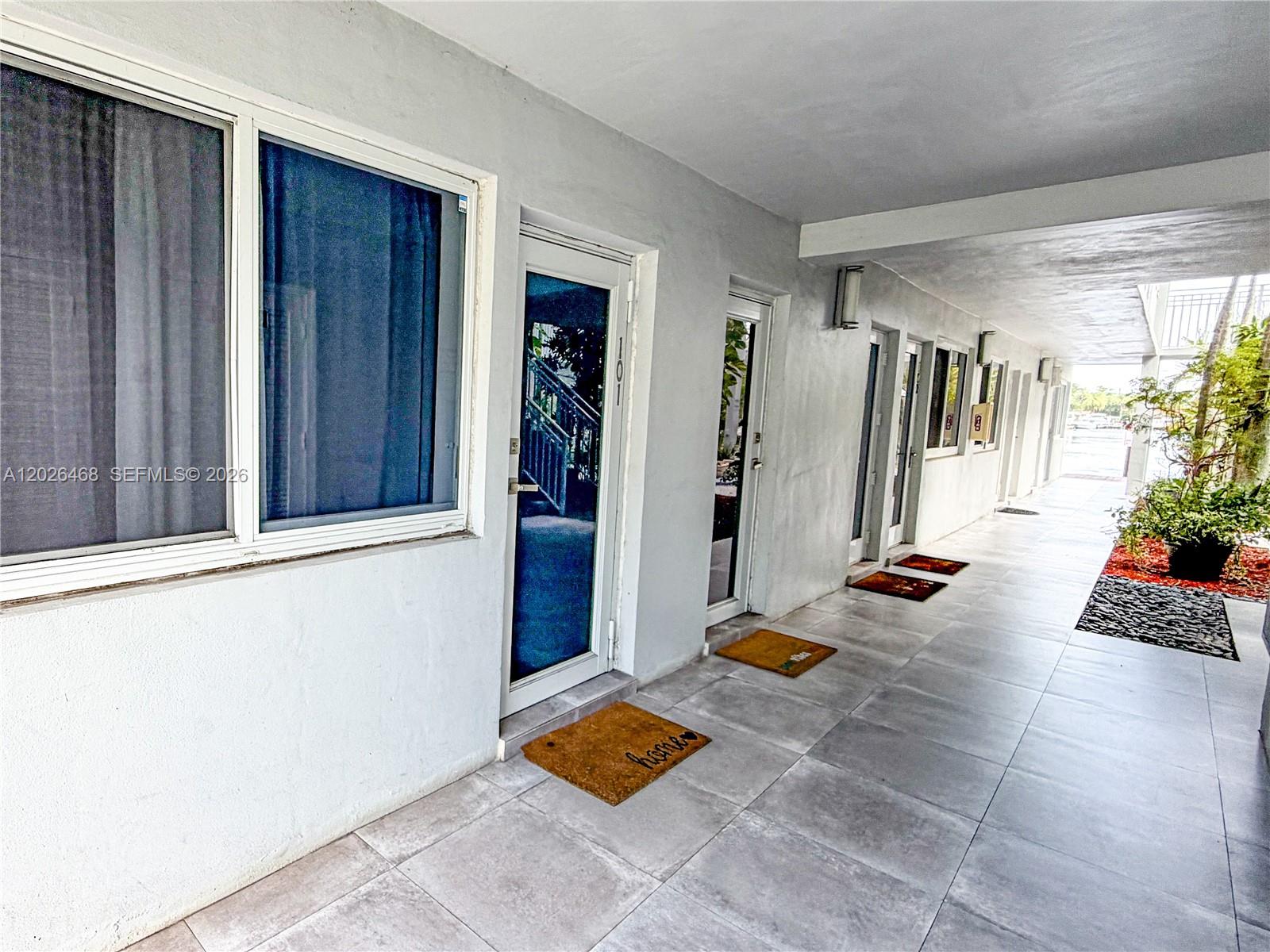 KEYSTONE GARDENS CONDO - Residential