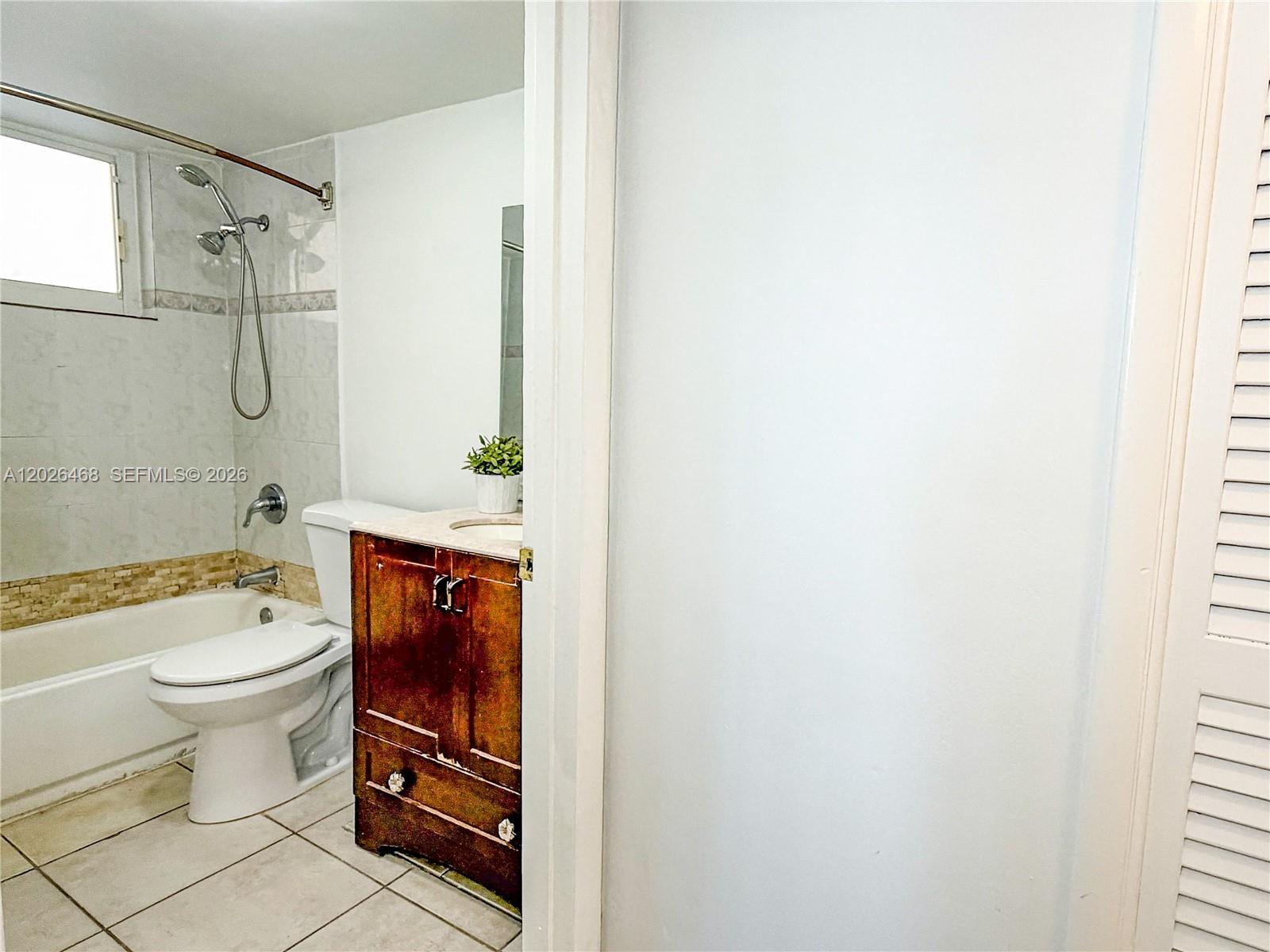 KEYSTONE GARDENS CONDO - Residential