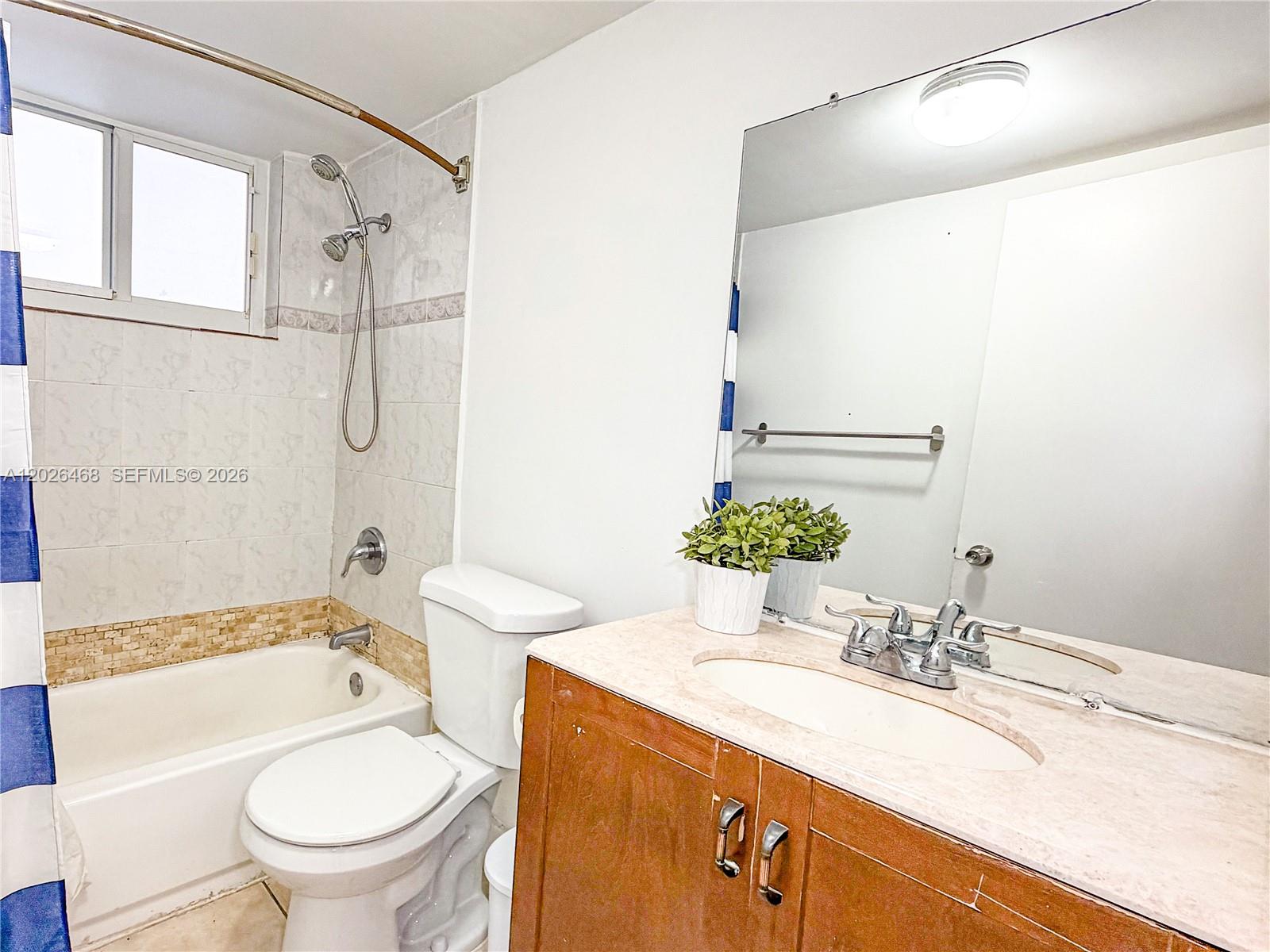 KEYSTONE GARDENS CONDO - Residential