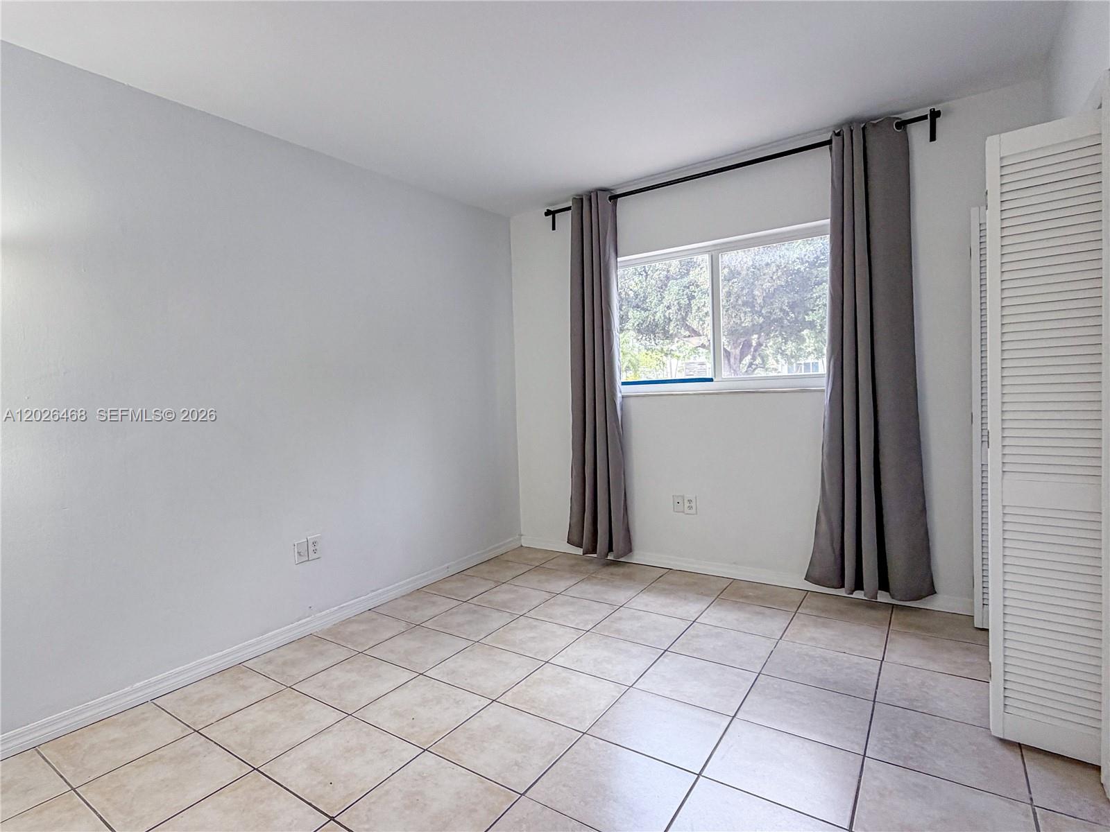 KEYSTONE GARDENS CONDO - Residential
