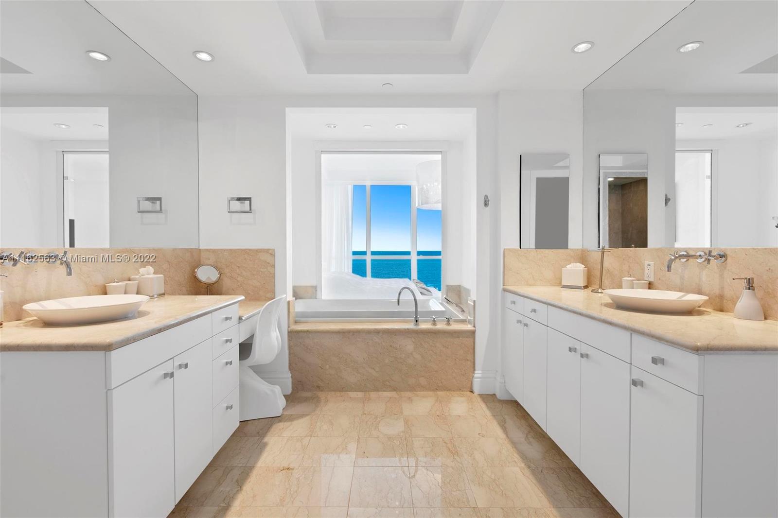 ONE BAL HARBOUR - Residential