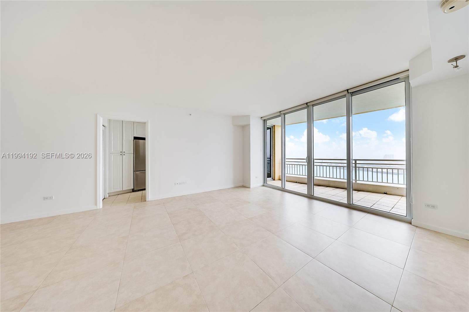 THREE TEQUESTA POINT COND - Residential