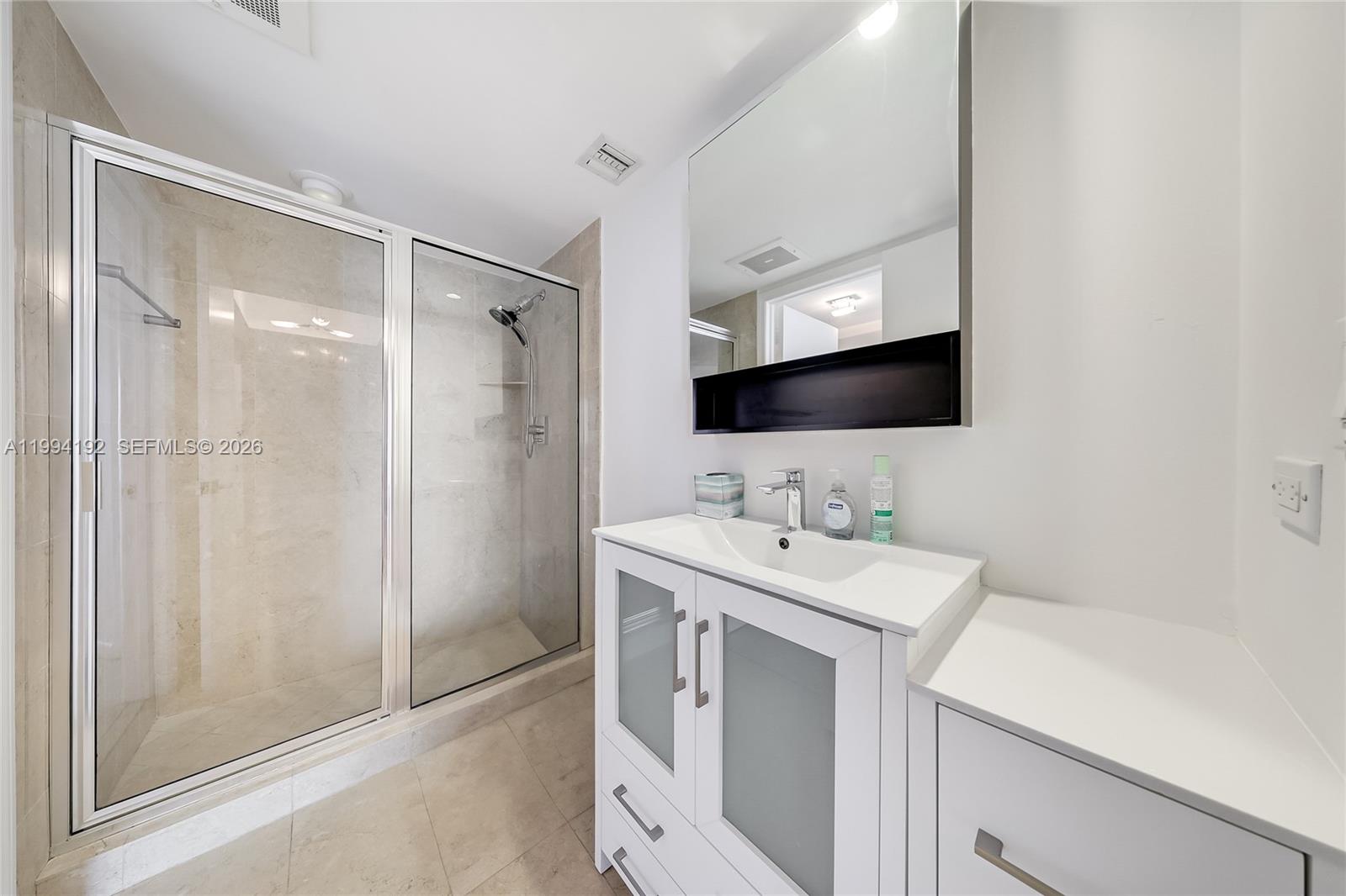 THREE TEQUESTA POINT COND - Residential