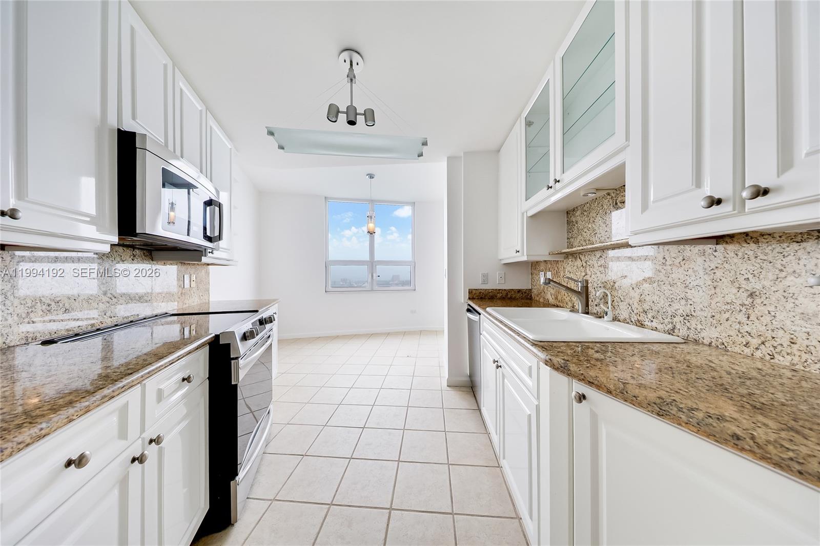 THREE TEQUESTA POINT COND - Residential