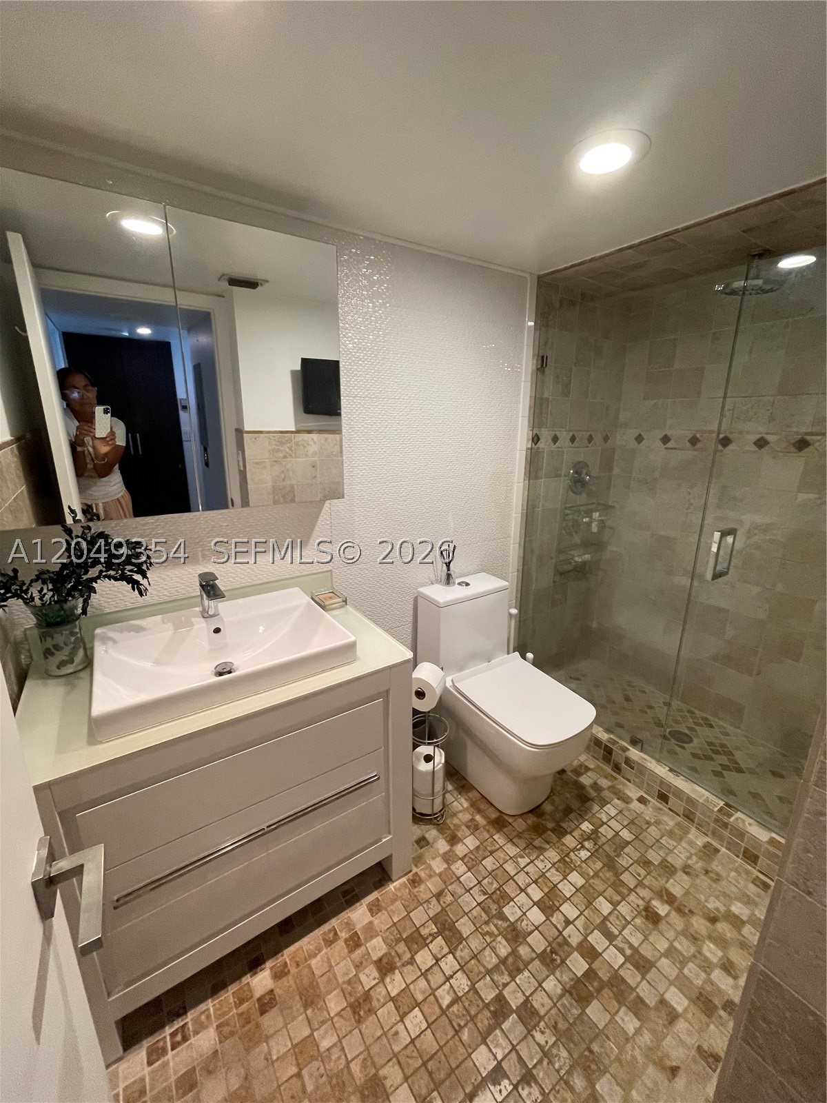 RIMINI BEACH CONDO - Residential Lease